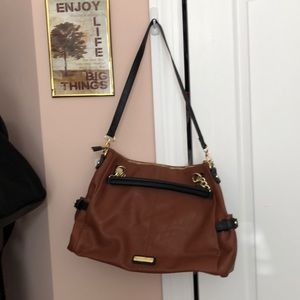 Steve Madden pocket book